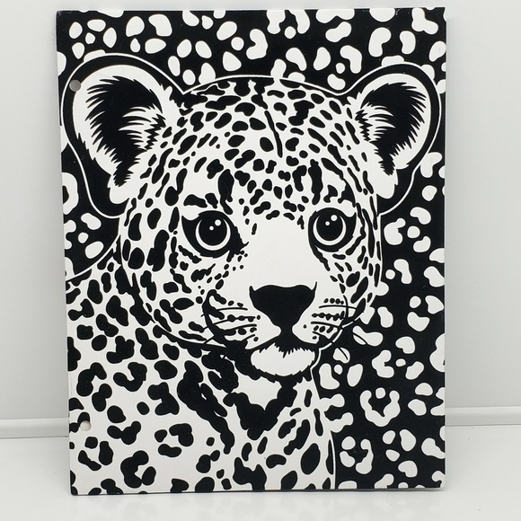 Lisa Frank portfolio folder, "Hunter" felt color in not colored - Picture 1 of 6